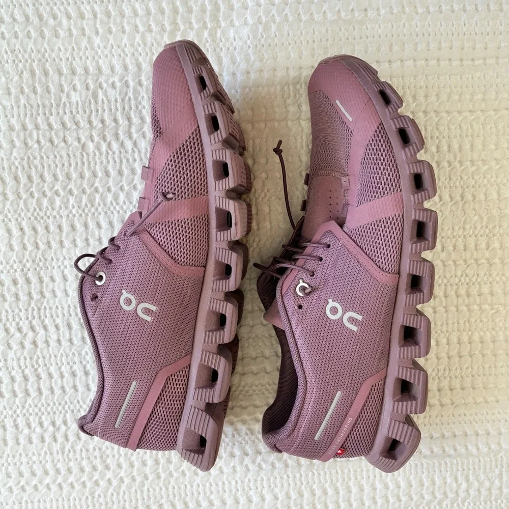 On Running Women's Cloud 5 Sneakers Fig/Quartz US 10 EU 42 Walking Active - Picture 8 of 16